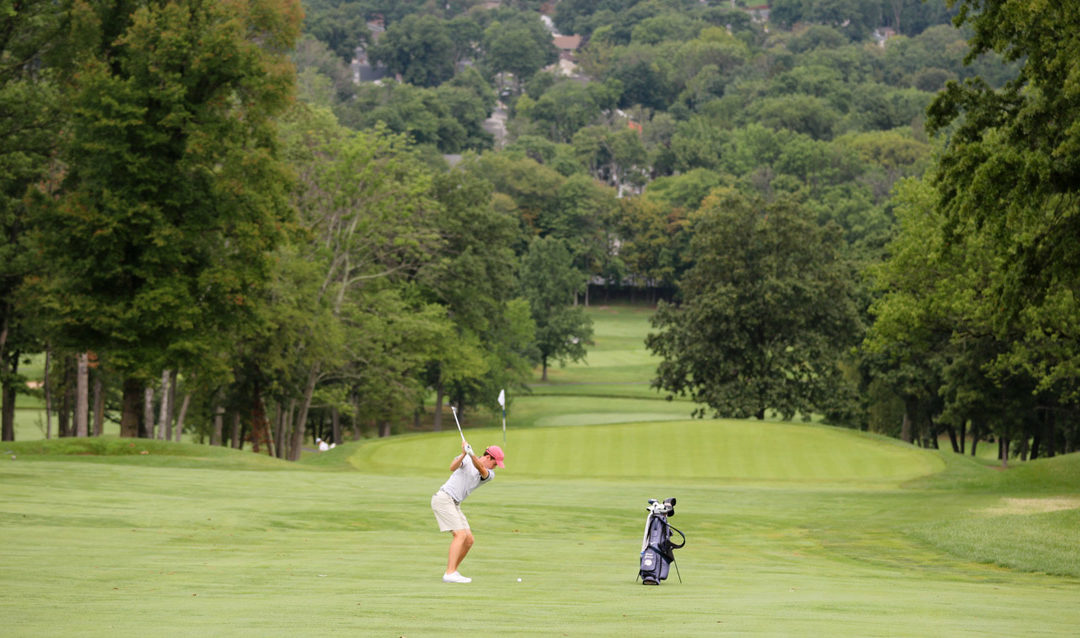 Golf Courses Begin to Reopen